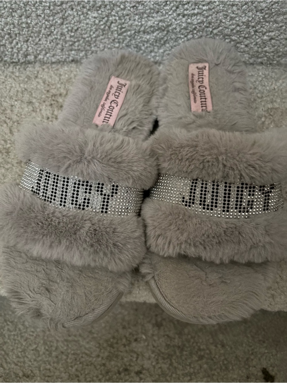 Juicy Couture Kids Gray Faux-Fur Slide Slippers with Crystal Band